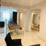 Βίλα Mobina